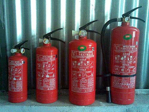陆良4kg干粉灭火器 品质服务为先，消防器材销售保障安全